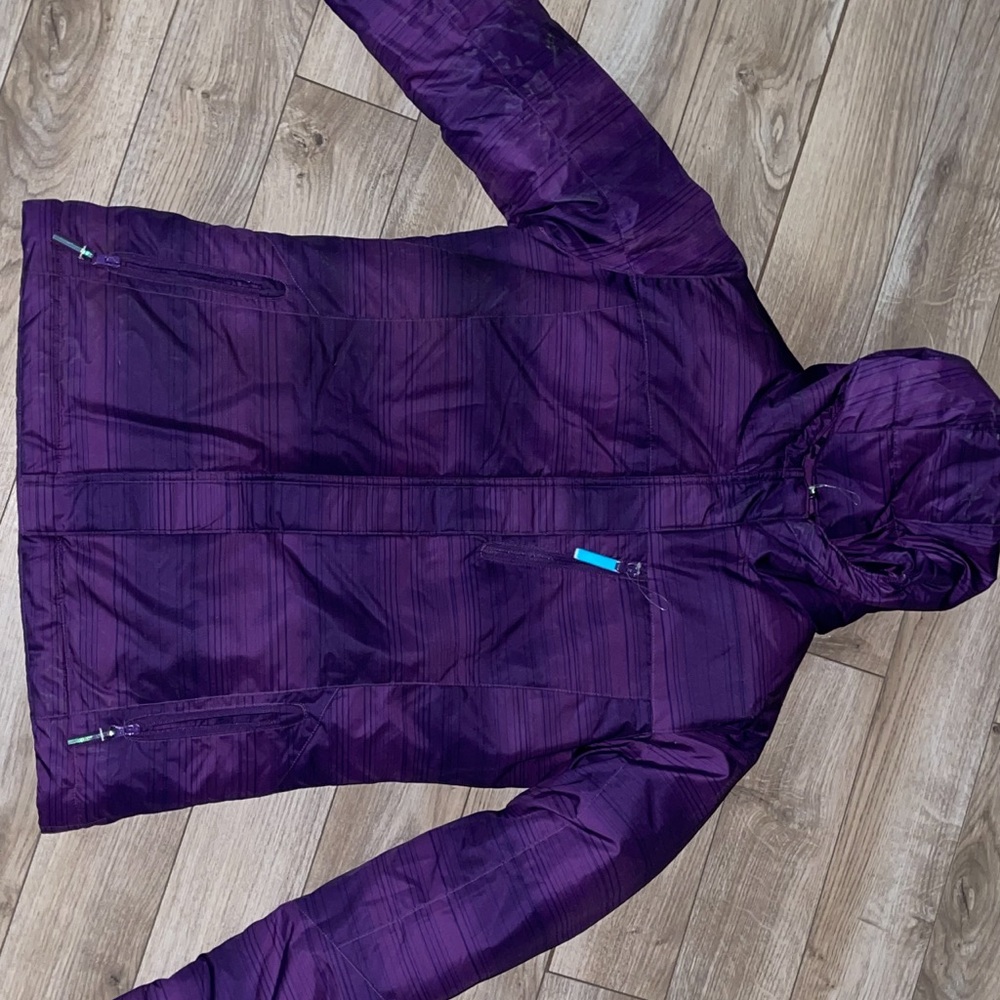 Brand new never worn. Size 10/12!